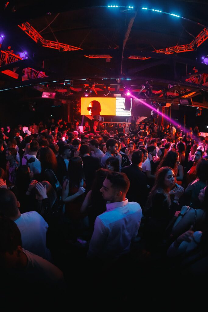 Panoramica paparazzi Sinatra Club