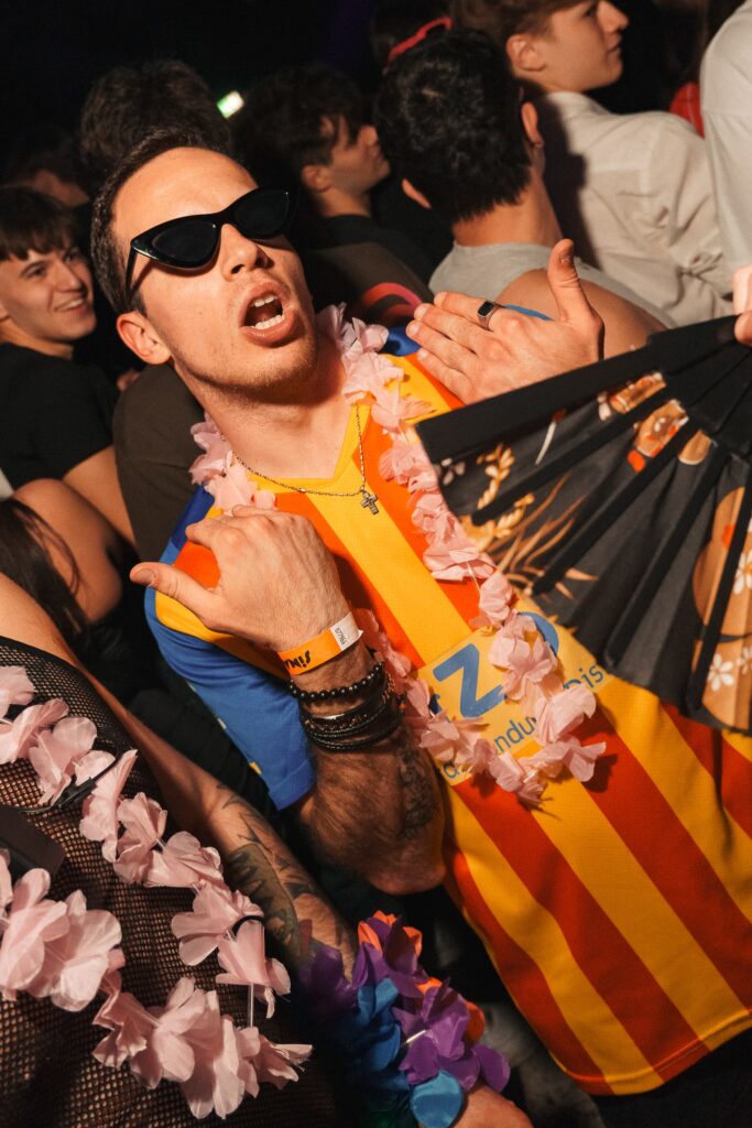 Vestito a Caso - Sintra con Random